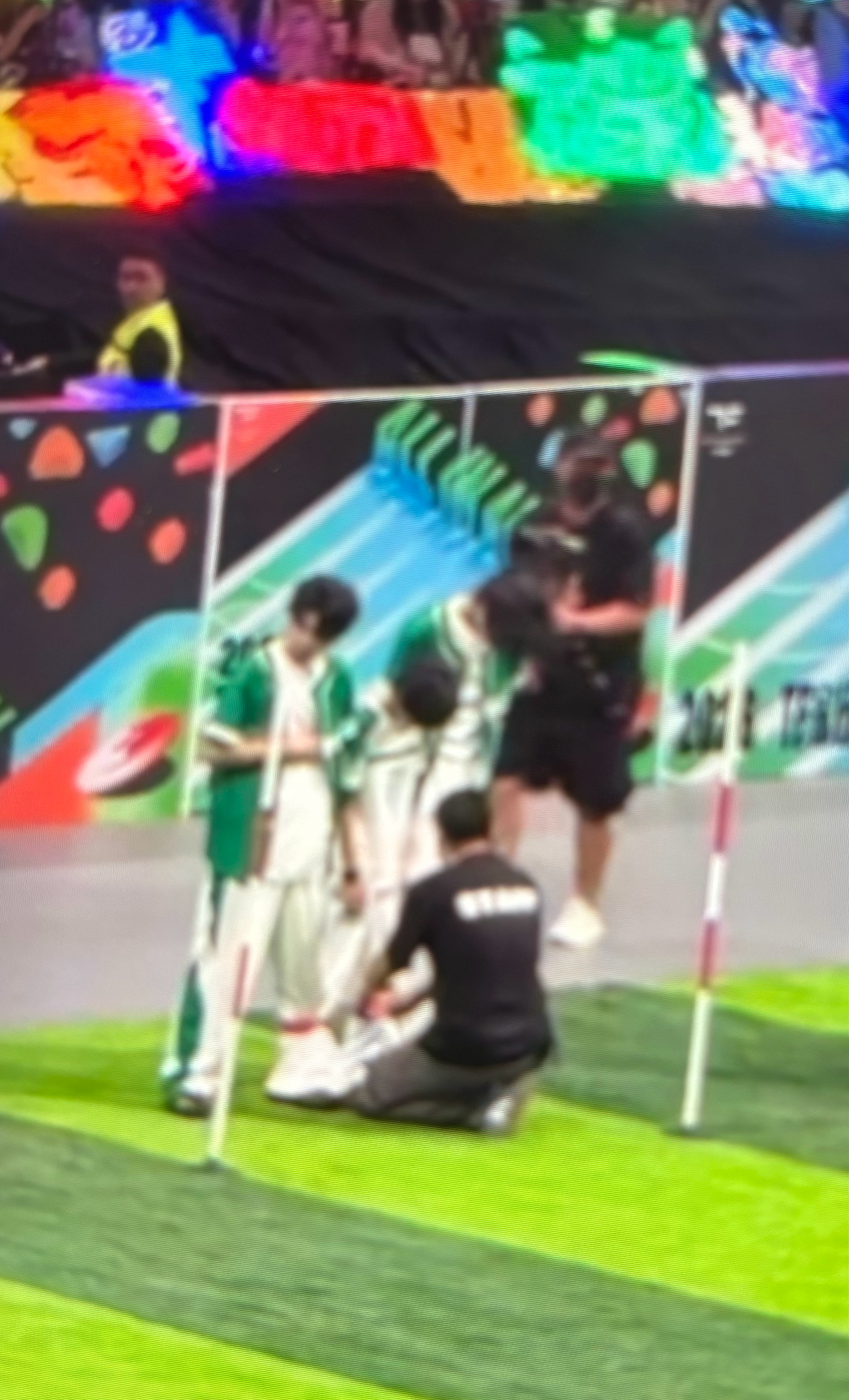 啊啊啊啊啊啊啊啊橹穆一起玩三人四足啊啊啊啊啊啊啊 