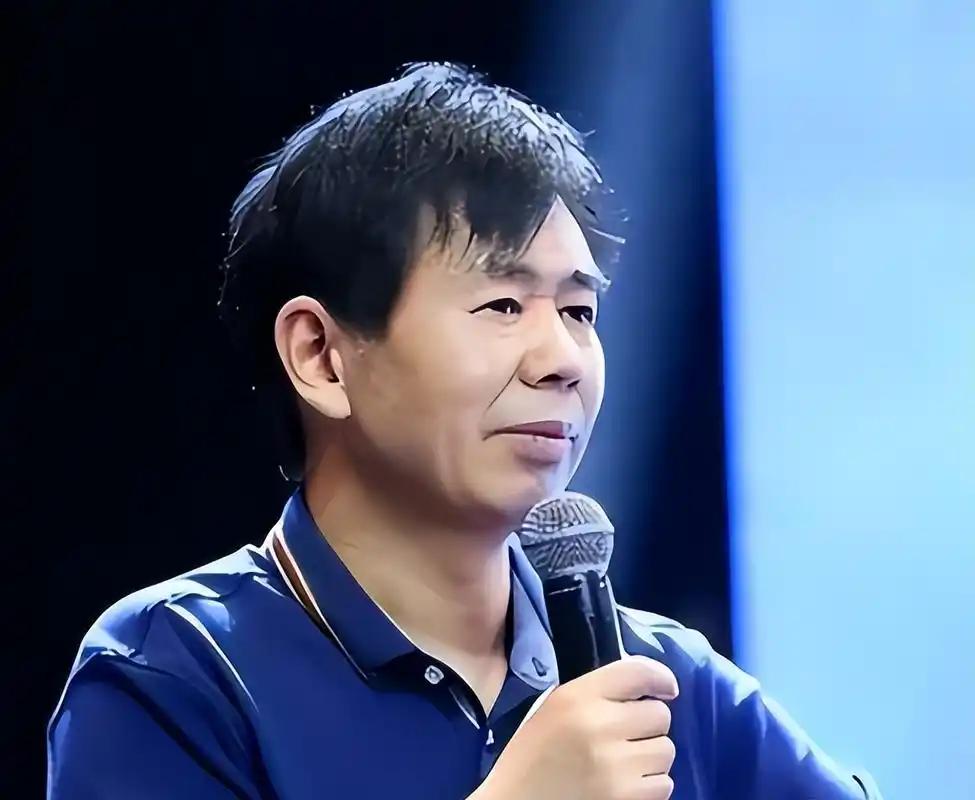 [微风]戴旭大校曾经说过：中美两国一旦开战，美国有能力把中国的沿海城市全打烂，但