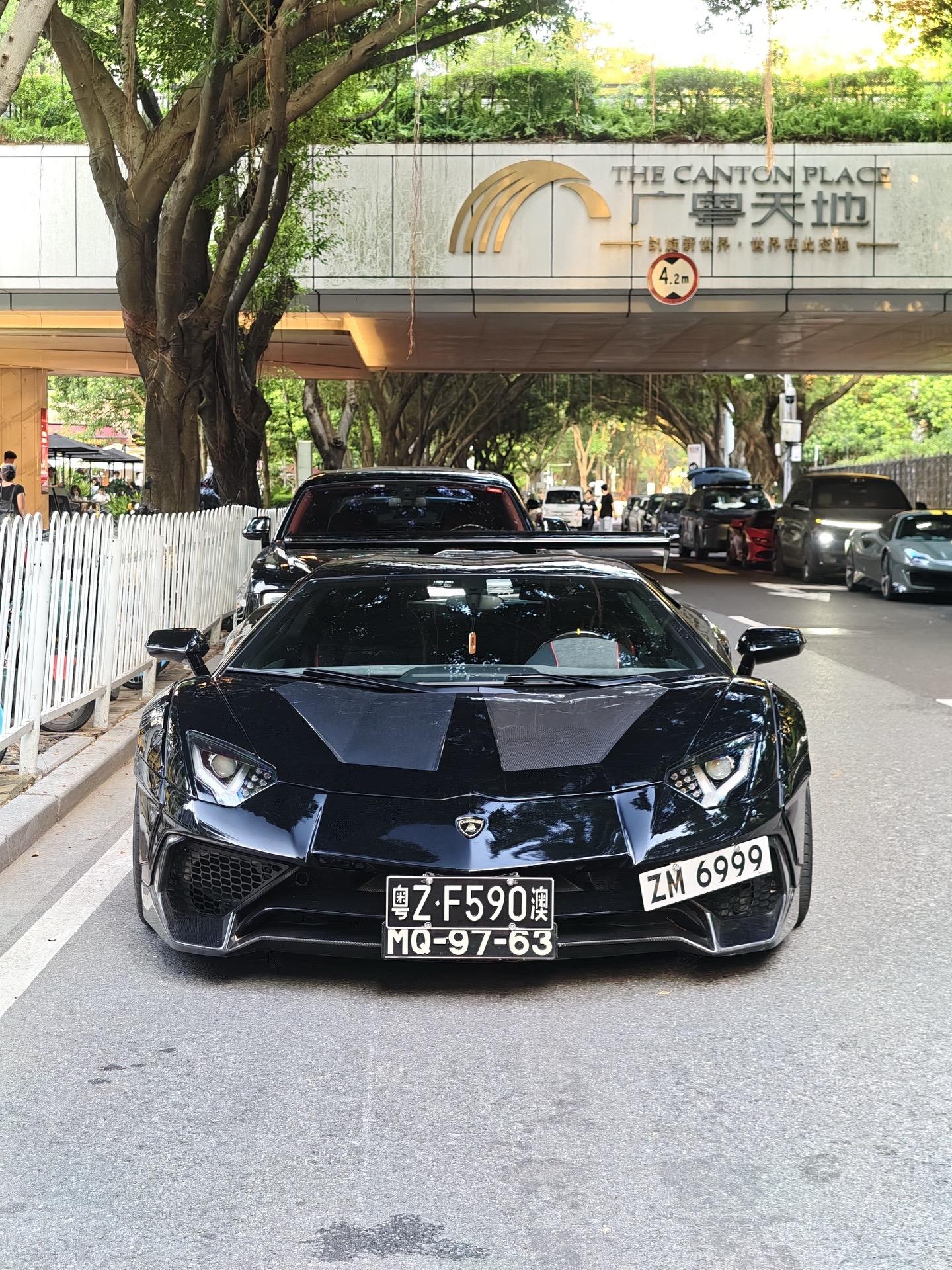 黑武士LB LBWK Lamborghini Aventador，这状态太战斗了