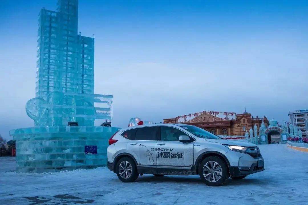 雨雪天出行，CR-V就是你的“安全卫士”！

雨雪天开车，最怕的就是操控不稳、制