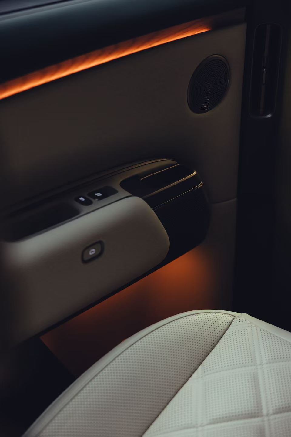 Livis 的内饰“官方图片”还是来了我虽然没去车展现场但时刻关注着这两天发生的