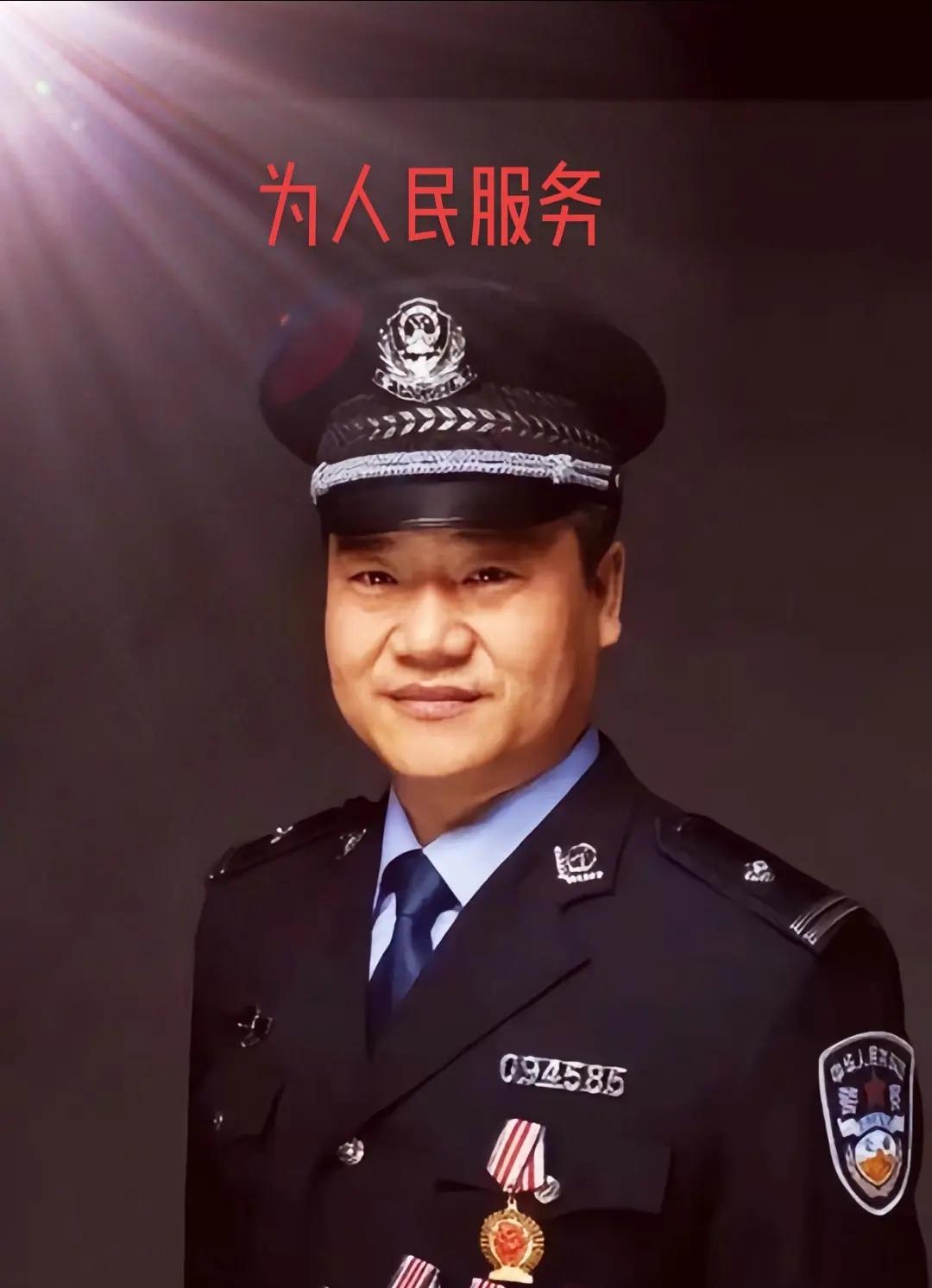 反诈老陈虽离开了干警队伍但其一直不忘初心。我评论了@反诈老陈的故事 的作品：支持