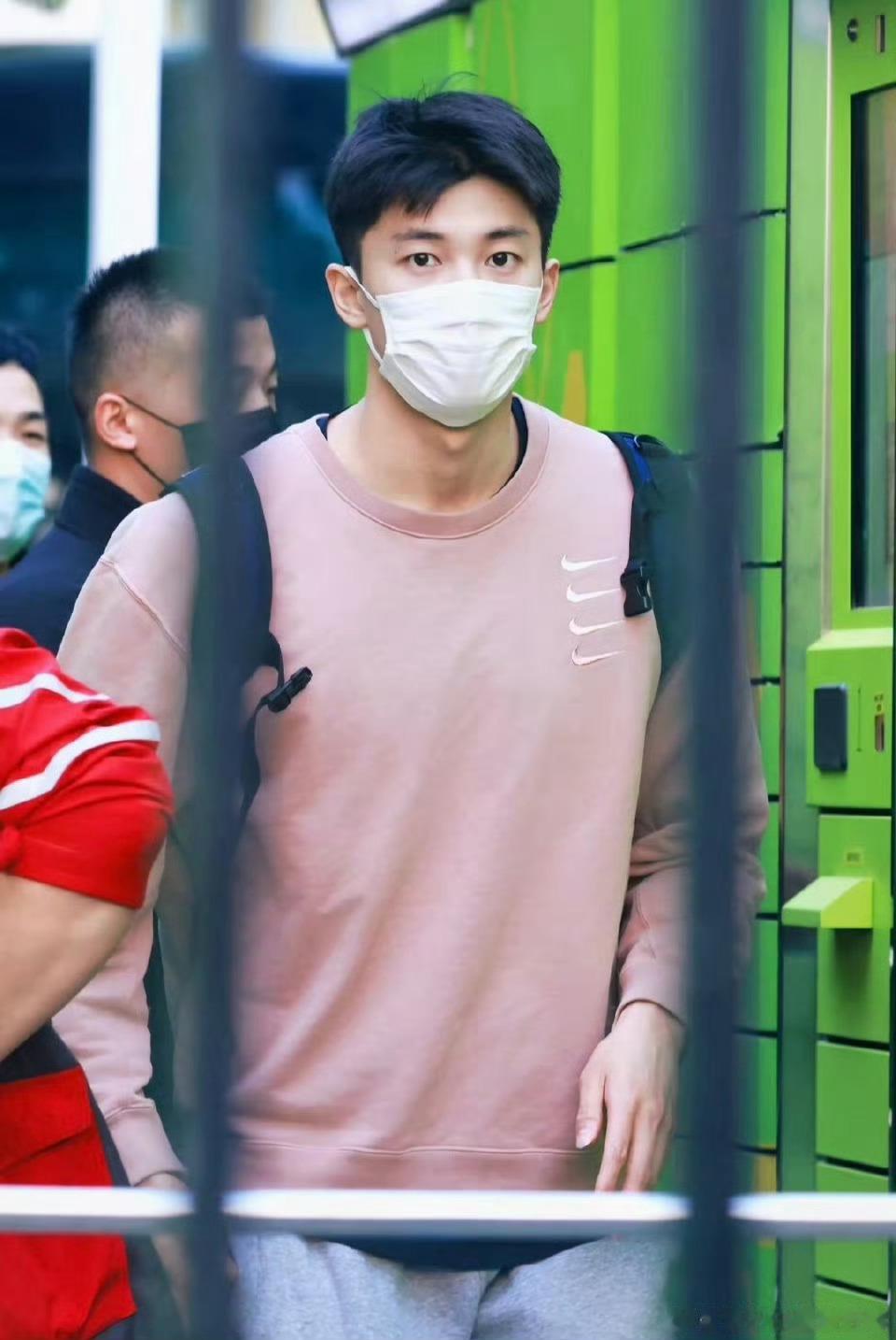 #汪顺的MBTI是Husband#哥哥哥你怎么可以这么的奶啊！说你是男高我都信！