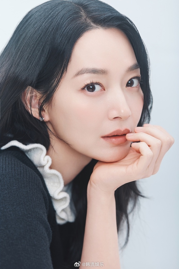 【演员申敏儿谈及电影《Eyes》和《Diva》的差异】申敏儿表示:“在《Diva
