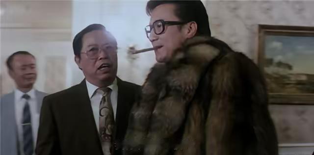 老公公走了
最伤心的不是媳妇
也不是儿子，而是离婚的儿媳妇
说实话，四哥还是最疼