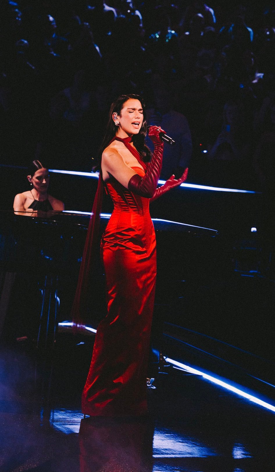 DuaLipa[超话]  Training Season (Live from 