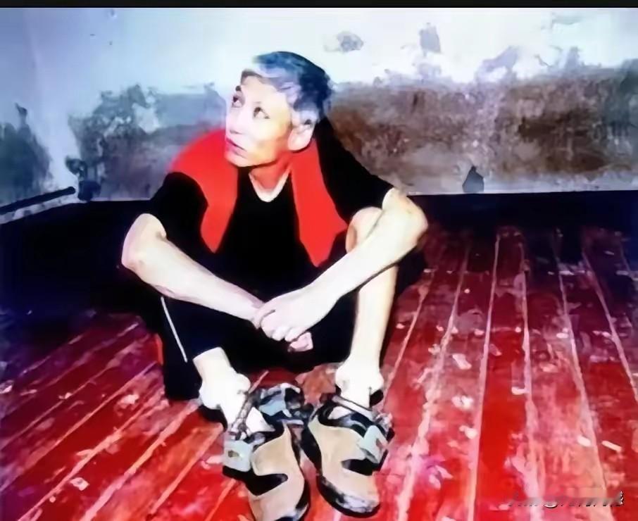 这个人曾经非常好使，在东北地区是有一号的，他的名字叫刘涌，做了很多坏事，最后也是