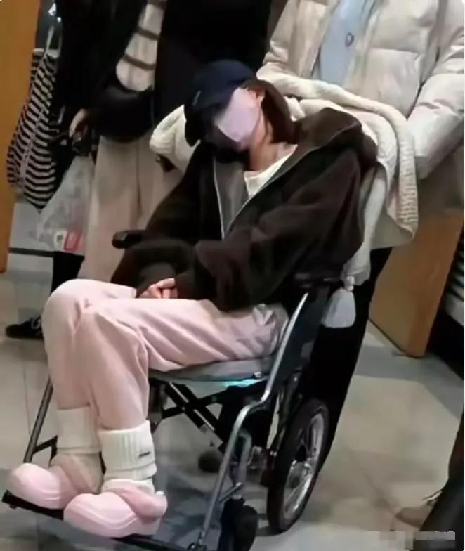 赵露思怎么了？