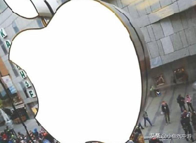 苹果宣布Siri语音助手将整合谷歌Gemini的AI功能
 
有分析师认为，此举