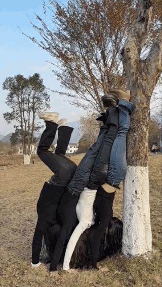 会玩的四闺蜜！