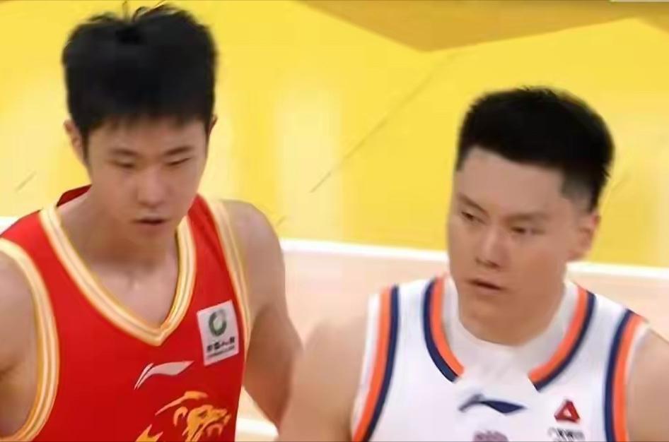 CBA:浙江证券队被逼到墙角了，命悬一线需要有人站出来了