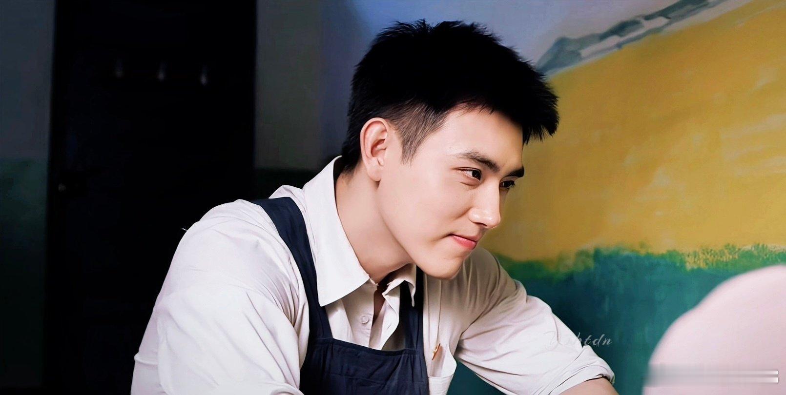 陈飞宇新剧云合双榜登顶陈飞宇这波是一路走高啊，更是直接拿下双榜第一！最近看到身边