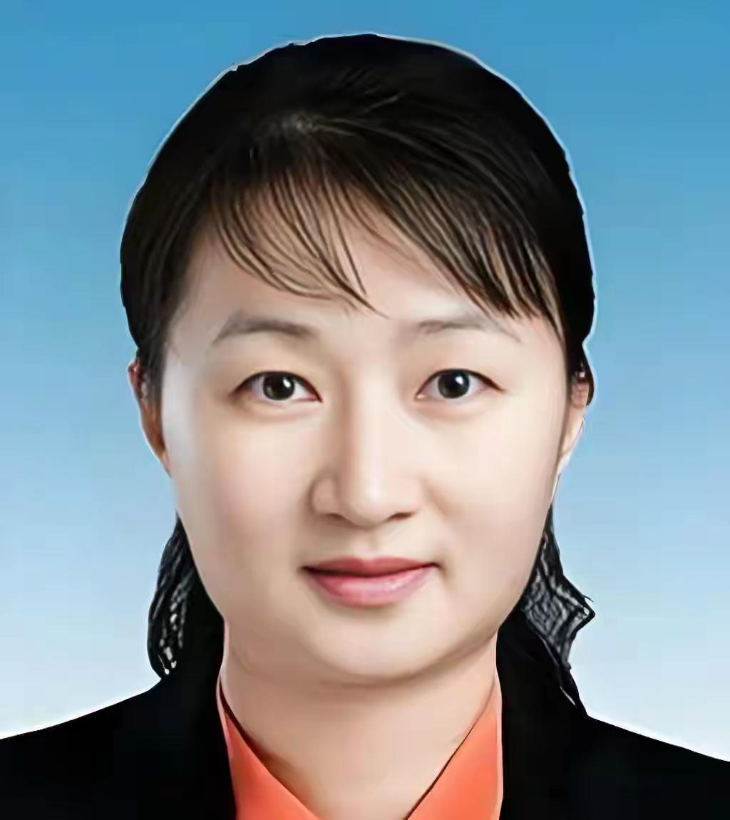 国家反腐之风刮到了贵州
妇联正厅级女干部被双开，温柔岗位也藏不住贪婪私欲
 
2