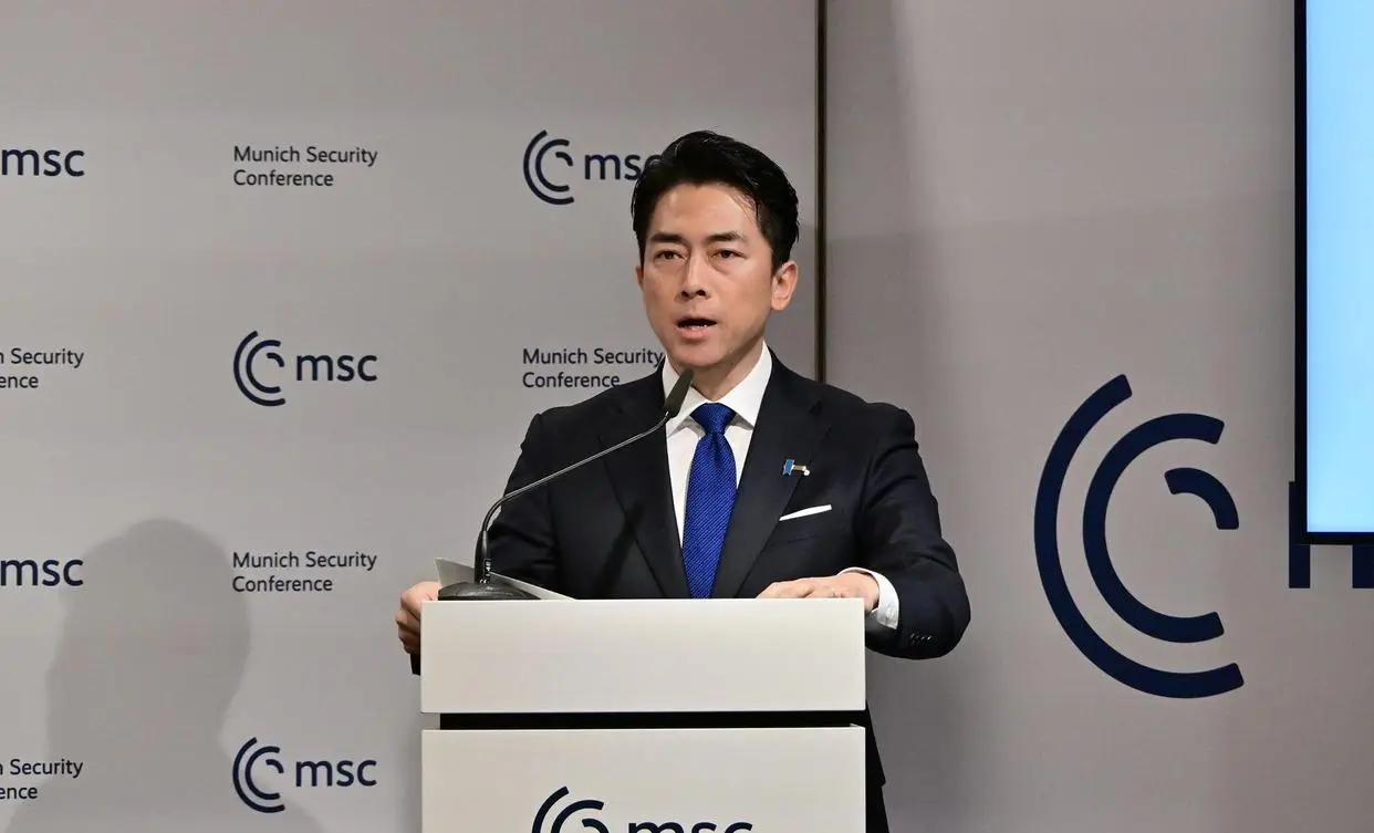 防相刚松口核政策，后院瞬间起火！

日本 82 个议会集体反水，中国试射只是药引