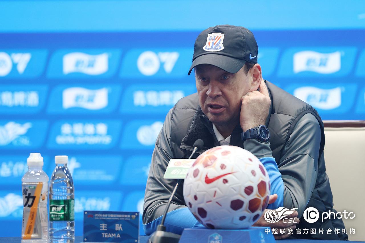 赛后｜斯卢茨基：球队整体表现让我满意 相信盖伊拉唐还有发挥空间
 
2026怡宝