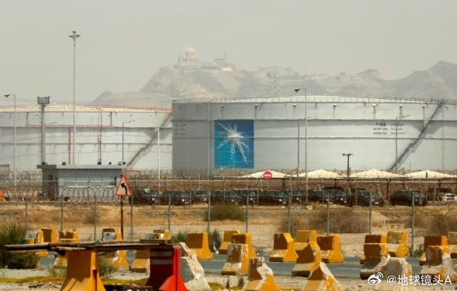 美军F35疑被伊朗击中后紧急降落 现在，伊朗新一轮打击行动已经开始，沙特持续遭无