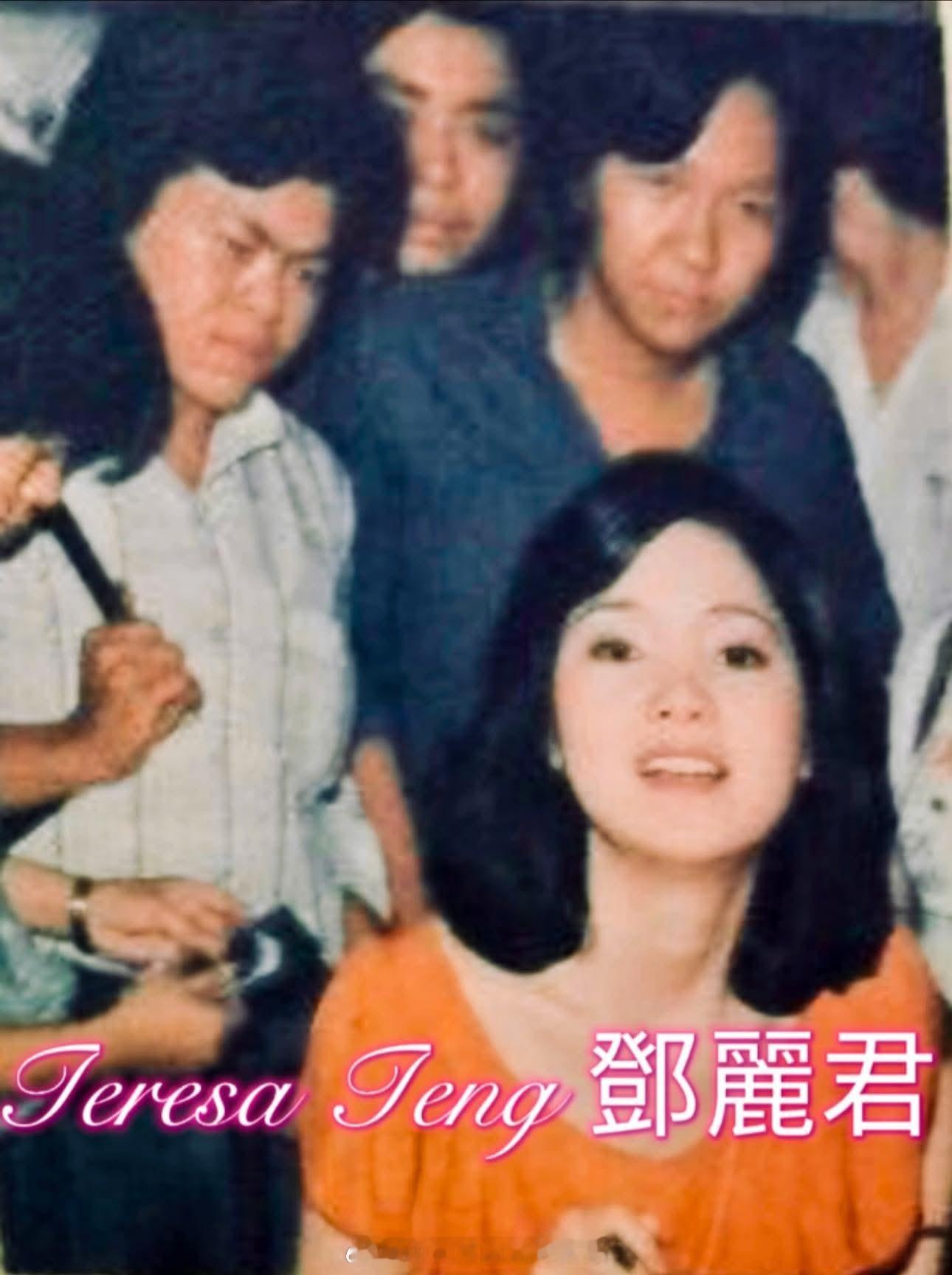 1981年4月，吉隆坡文华酒店记者会。阔别马来西亚两年，终于敲定东南亚巡回演唱会