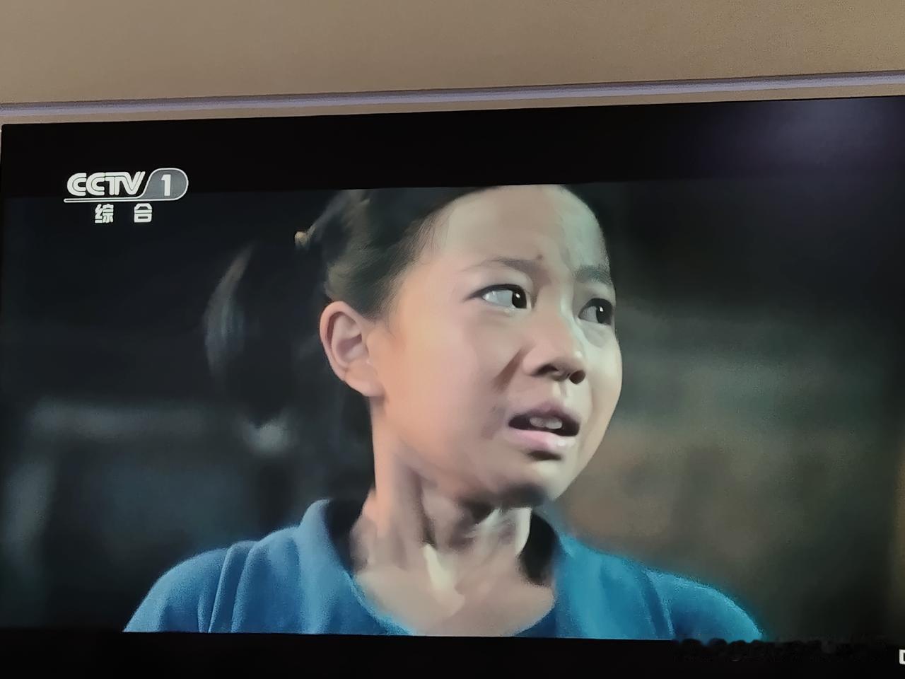 《主角》再次说明，有些人生来就是老天爷赏饭吃。剧里演技最好的不是这影帝，那影后，