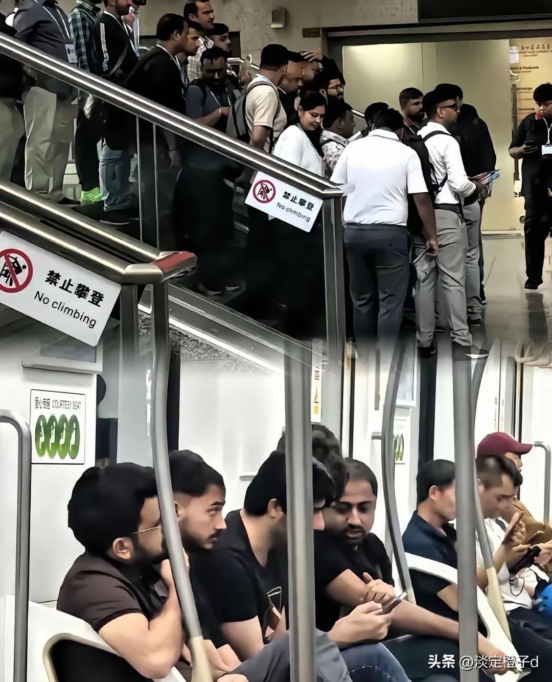 白云机场硬核安检引全网刷屏点赞
 
白云机场严格入境查验火遍全网，评论区清一色叫