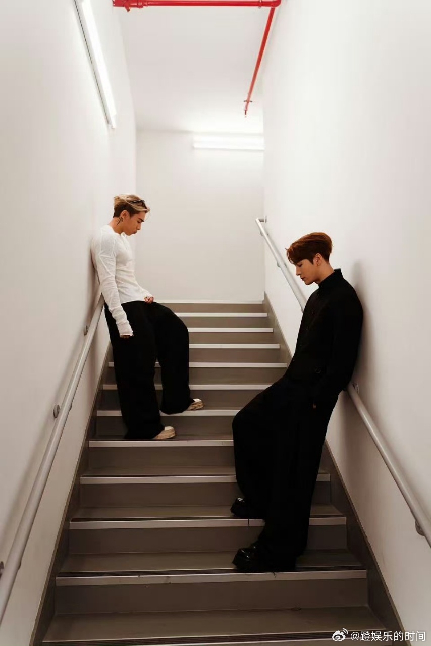 王嘉尔久违的中文歌 王嘉尔的中文情歌杀伤力绝了！《Deadend（活该）》里他的