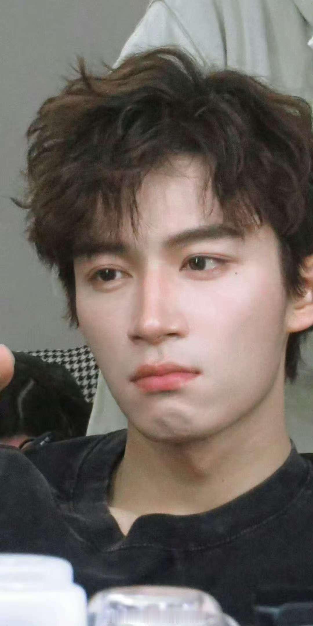 王星越演周京泽 王星越演现偶网传王星越演周京泽，又能看到王星越的现偶啦！坐等官宣