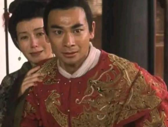 1662年，郑成功在外打仗得知，自己20岁的儿子郑经跟35岁的乳母生下孙子郑克臧