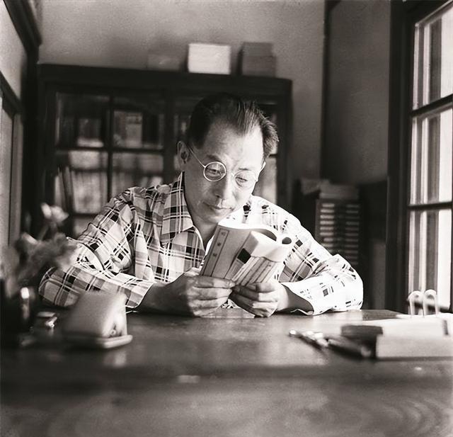 蒋介石临终遗言，道出自己不放张学良的原因，宋美龄听后潸然泪下

不可放虎！蒋介石