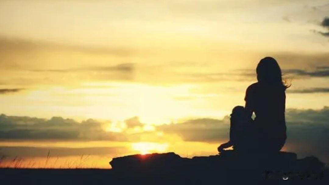 一切都会过去，好与坏都只是暂时的。
不必为难自己，不必追赶别人，允许自己慢慢来，