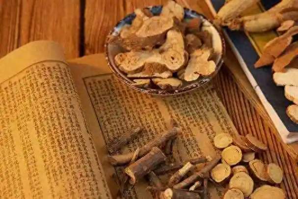 尿酸降不下来？方法根本没做对，老中医的降酸法，早用早受益
