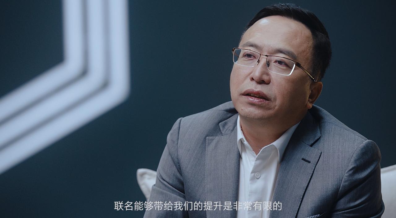 #赵明称联名对手机影像提升有限#
是飘了？还是实力不允许自己在低调了？
客观来讲