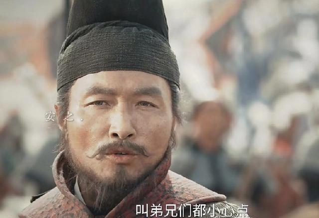 张彦泽在太平年里以人肉为军粮，观众看的恨之入骨。但是他曾以1万骑兵绝境打败契丹8