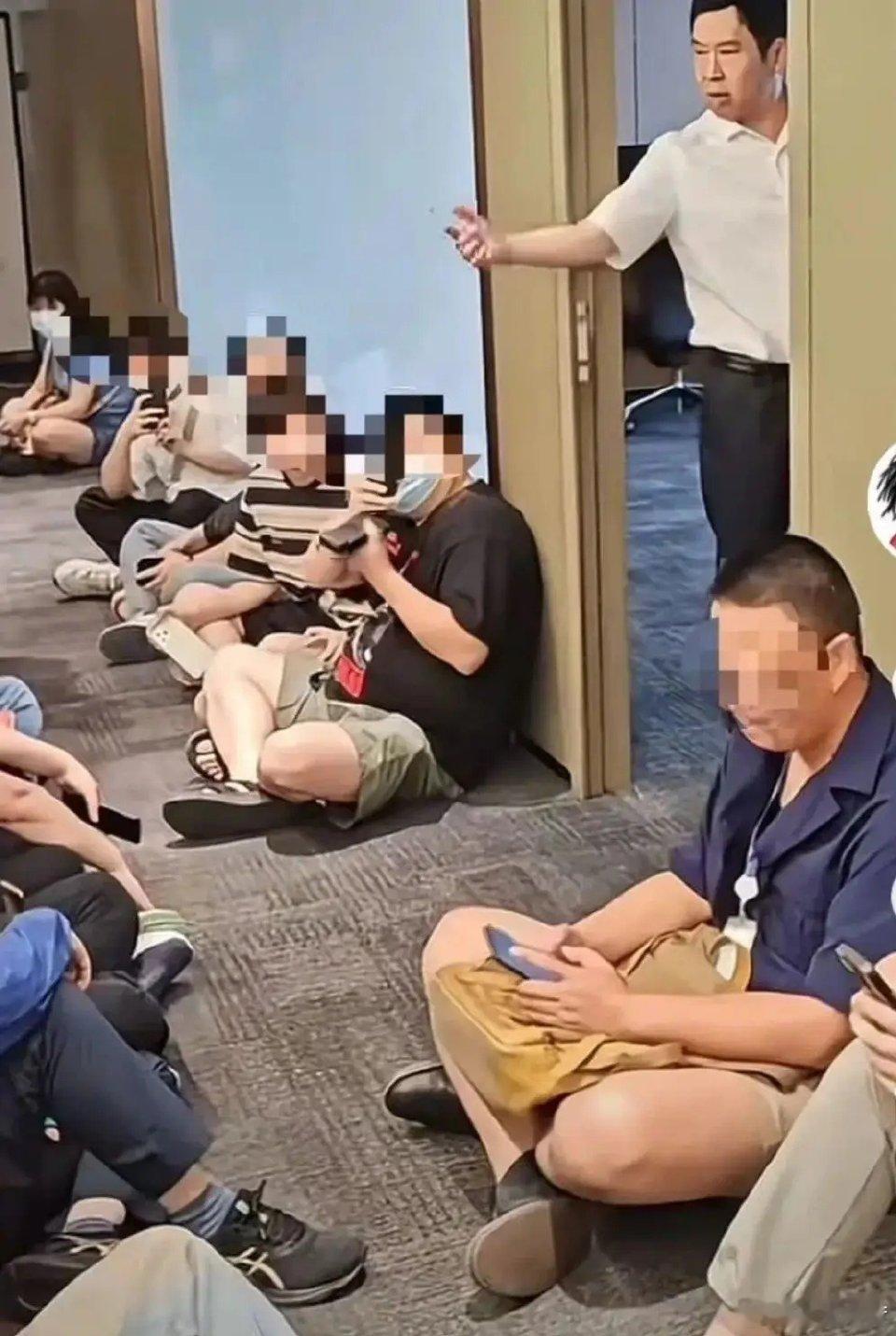 哪吒汽车现在的“死法”不聪明，应该学一下天际汽车、奇点汽车的死法，悄无声息、没有