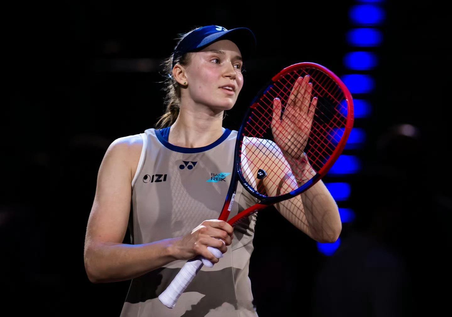 满贯体坛莱巴金娜斯图加特第二冠 恭喜美娜！