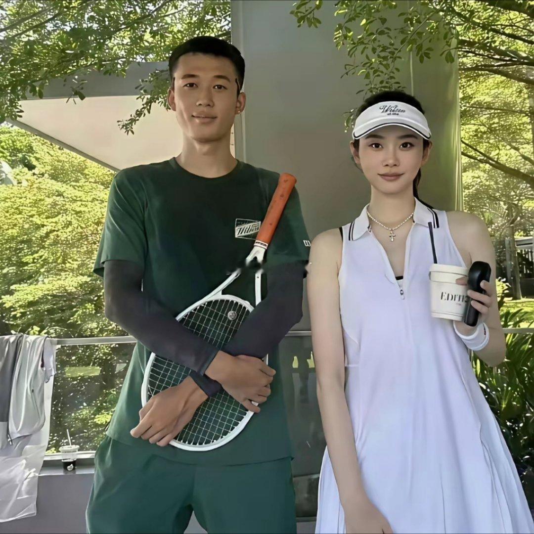 奚梦瑶为啥不选个高一点的老公呢？ 