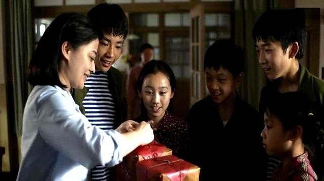 农村怎么才能富，少生孩子多种树。
在我们黑龙江，我们70后80后，都是听话的，都