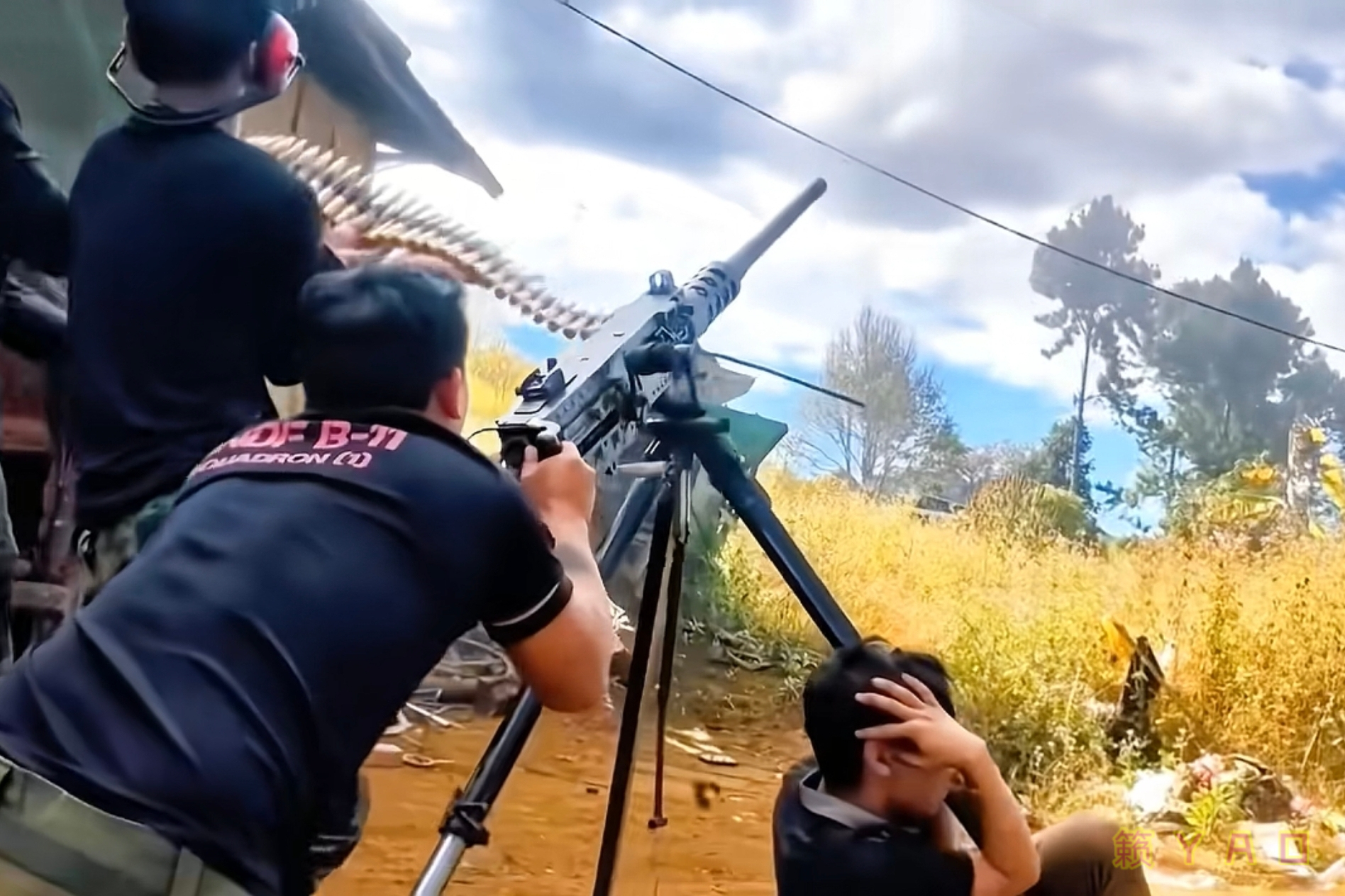 🇲🇲克伦尼民族保卫军（KNDF）的日常操作，高机打飞机，这次用的是老干妈，大