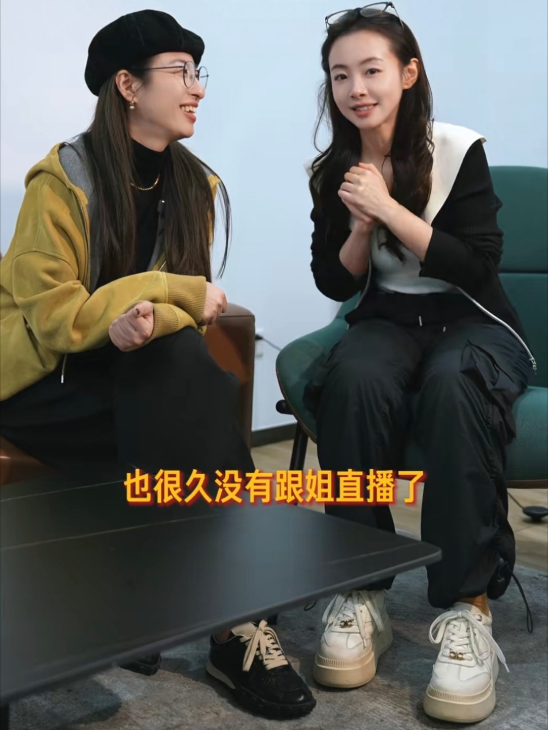小米红米无敌姐妹花组合。[期待][期待][期待] ​​​