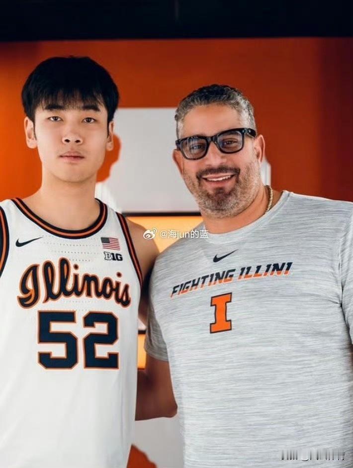 山西男篮球员张博源正式访问NCAA伊利诺伊大学！

北京时间1月9日，张博源正式