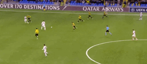 欧冠联赛阶段第6轮 阿拉木图凯拉特0:1奥林匹亚科斯热尔松·马丁斯小角度破门 