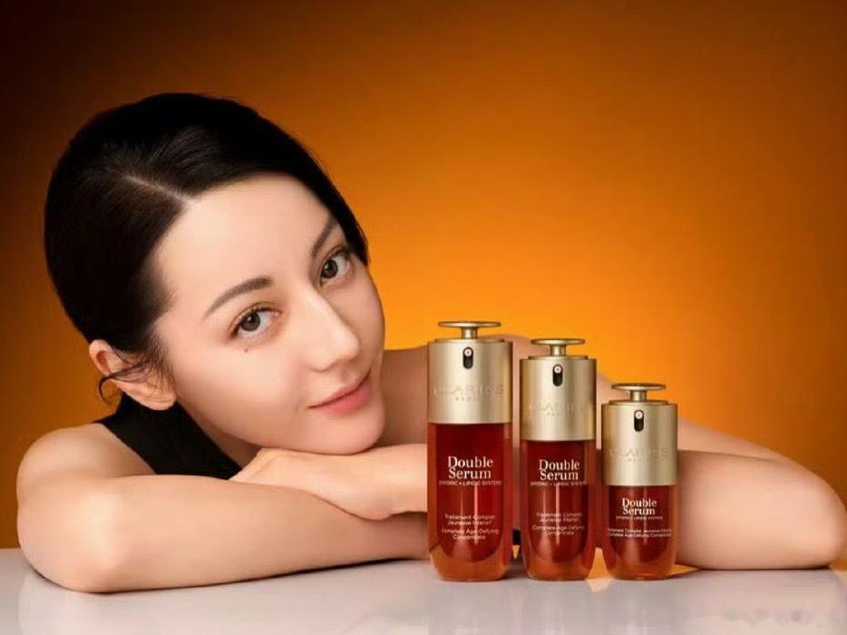 有一说一娇韵诗每次给热巴拍的都好邻家姐姐温柔妈咪梳的头也都好漂亮热巴这张脸看着就