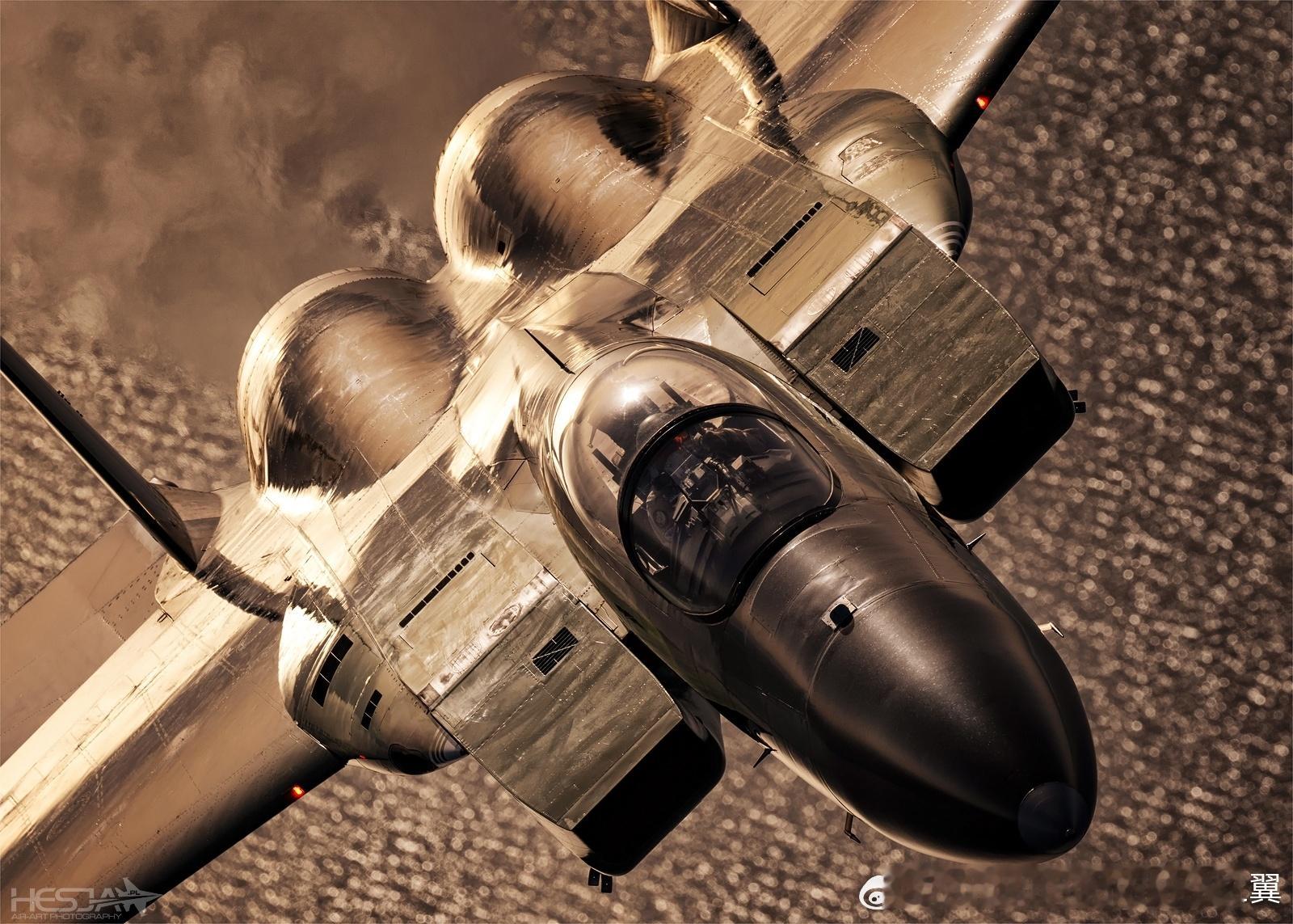 Hesja作品：F-15 