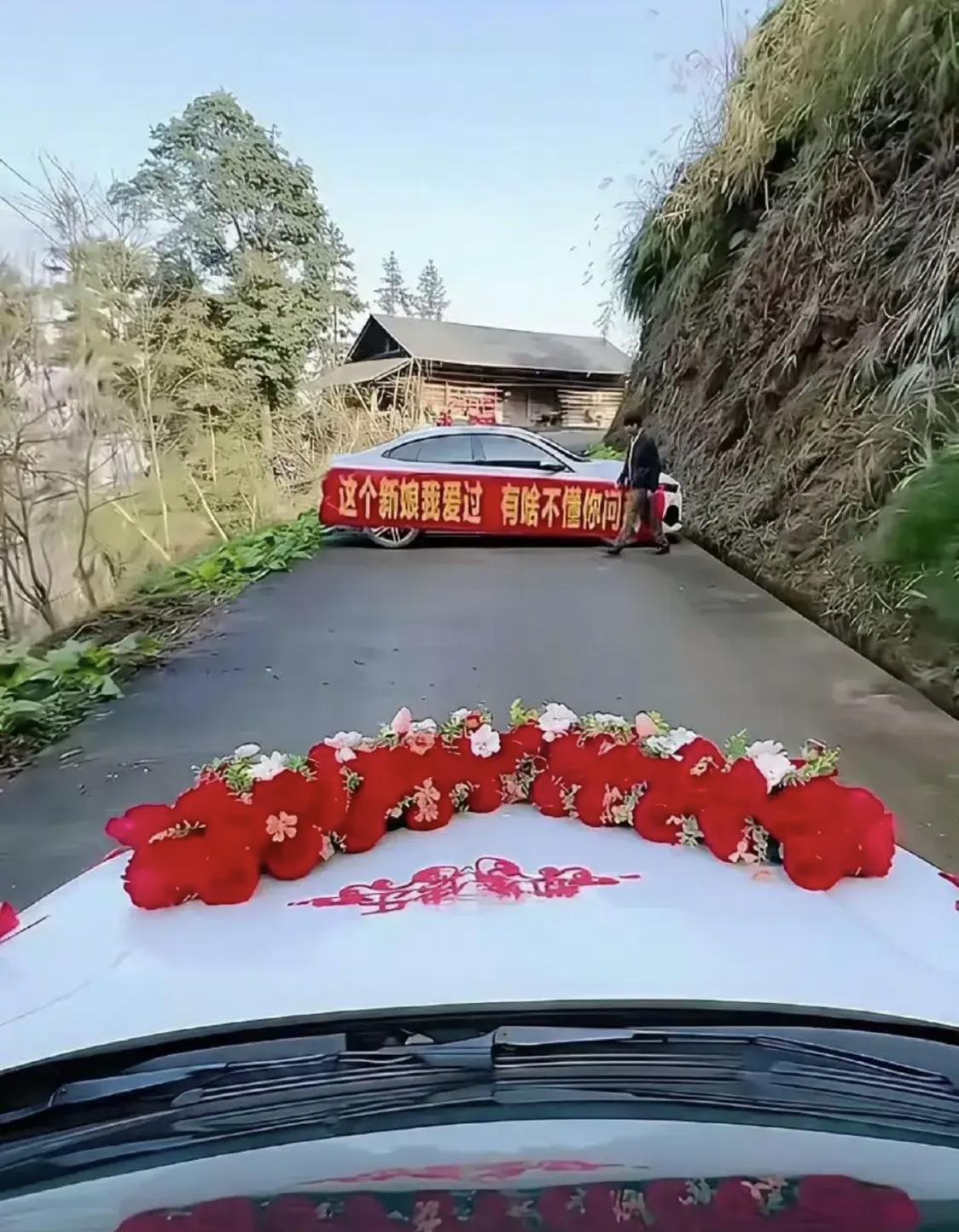 这哥们也是个狠人啊