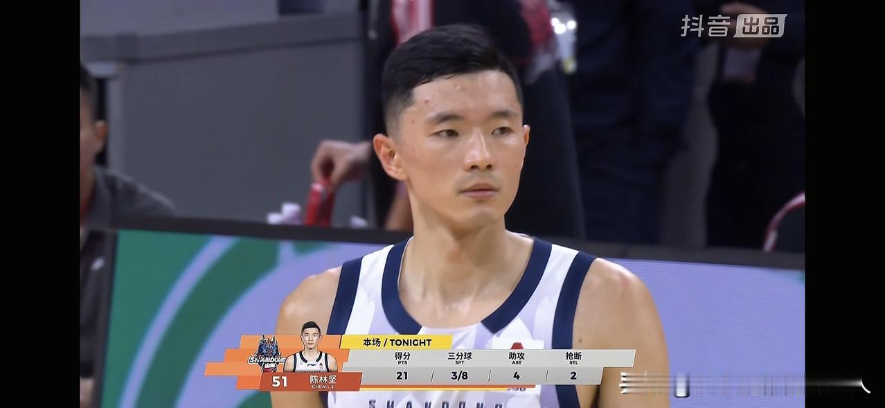 高速男篮88:94惜败广东！高速男篮还是输给了第四节的裁判！
输球并不意外，甚至