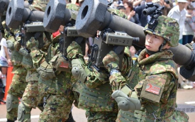 根据媒体报道，日本派了四名自卫队人员去乌克兰与俄军作战，该消息出现在8月15日日
