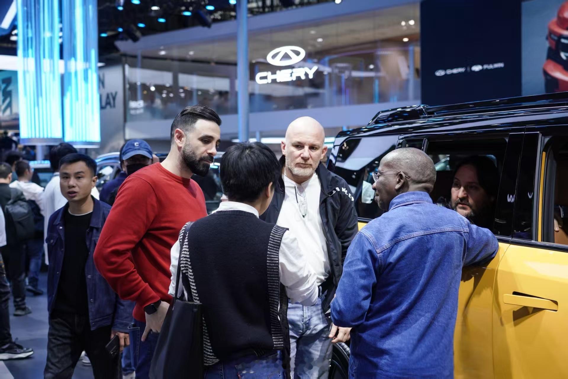 奇瑞连续11个月蝉联中国汽车出口第一从内陆腹地驶向全球舞台，中国智造用连续领跑的