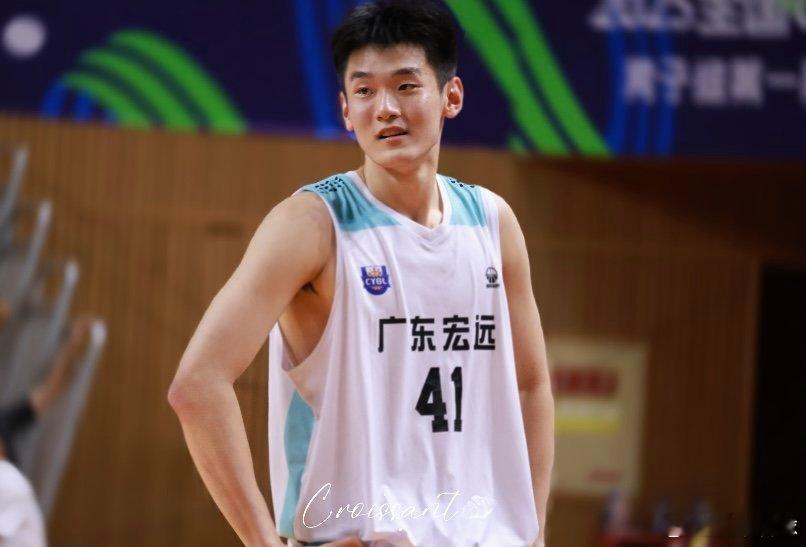 全国U21青年锦标赛，广东宏远以五战全胜的战绩结束第一阶段[鼓掌]-彰华非场均2
