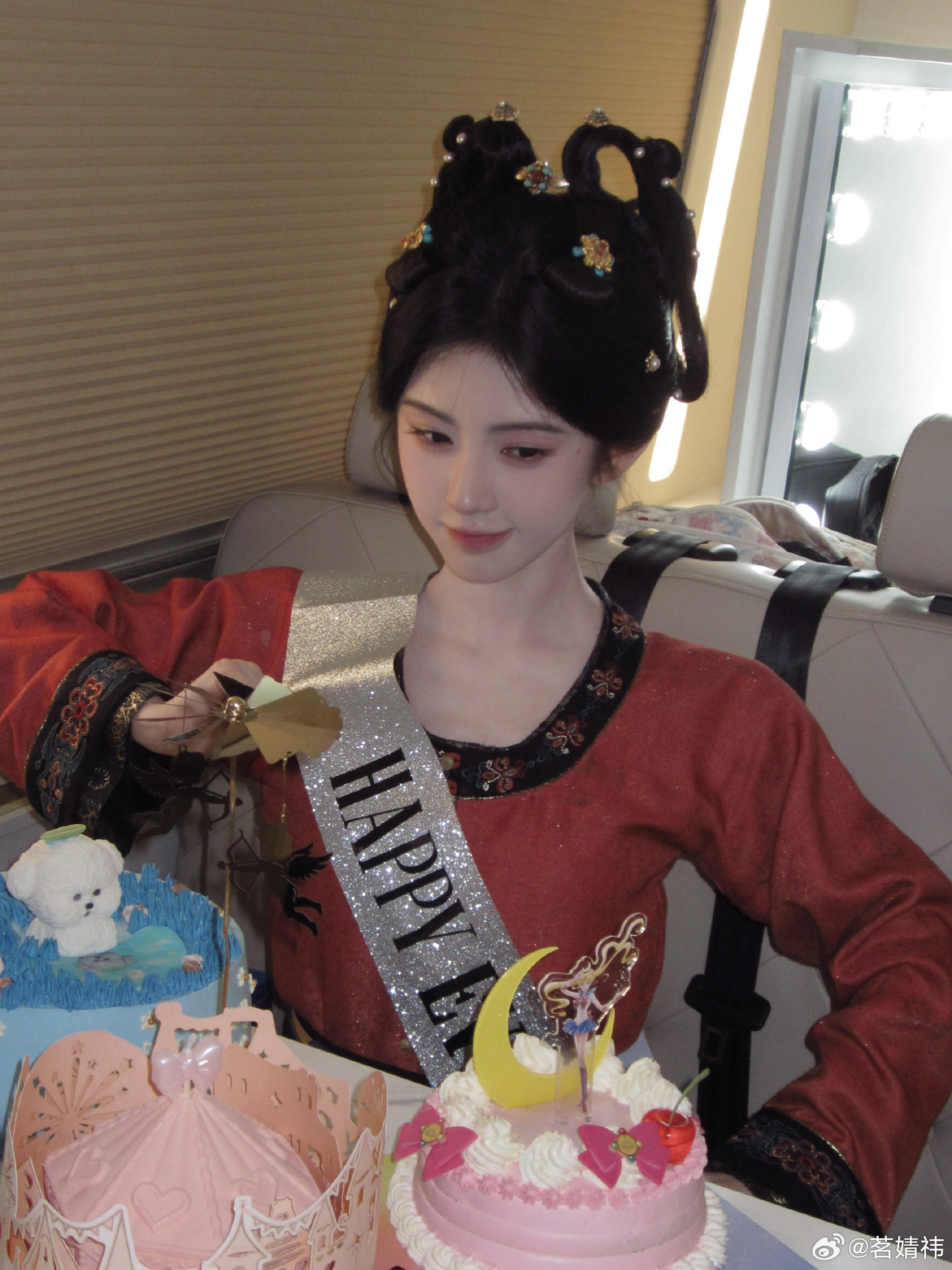 jjy鞠婧祎万花世界jjy鞠婧祎苏绿夏“倘若这辈子见不了 那再磕破头祈求下辈子相