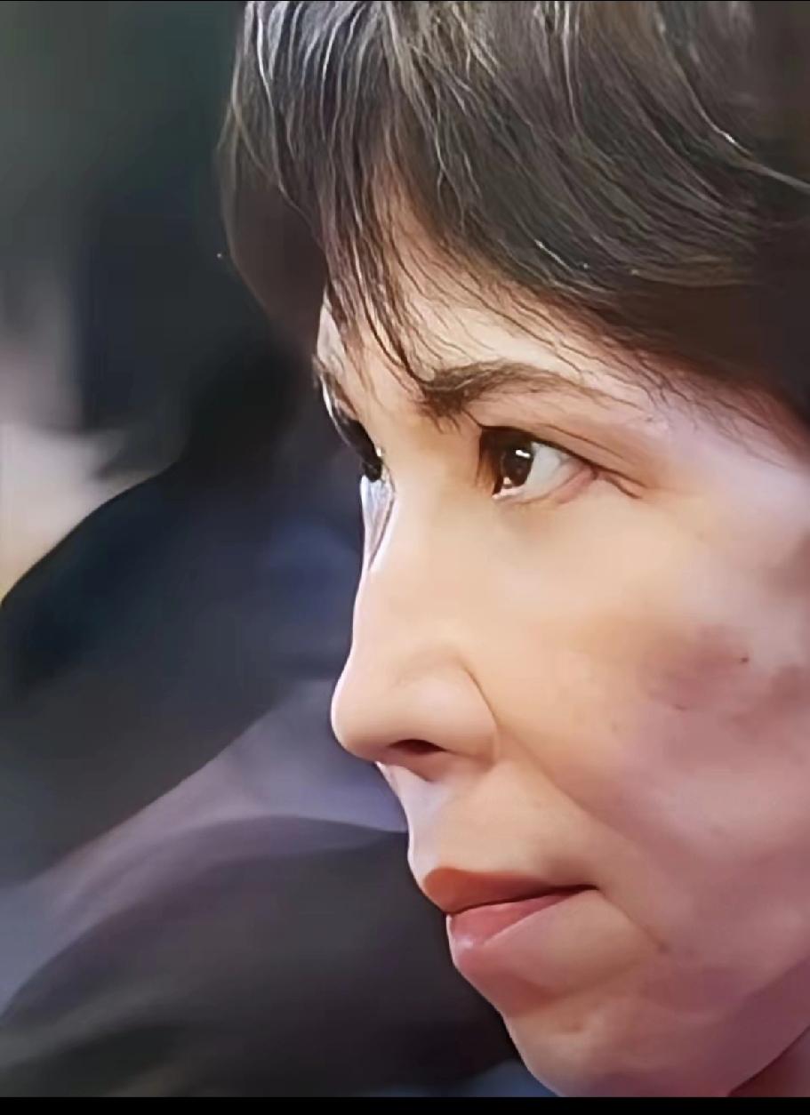 日本政客家族竟藏着洗不掉的血债！高市早苗的祖父高市正雄，当年可是侵华日军的少佐。