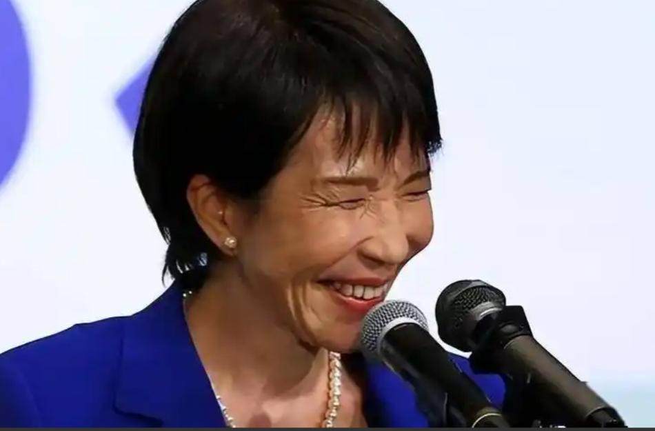 名古屋亚运会的发令枪还没响，中国代表团先在场外挨了五记闷棍。

不是比赛输了，是