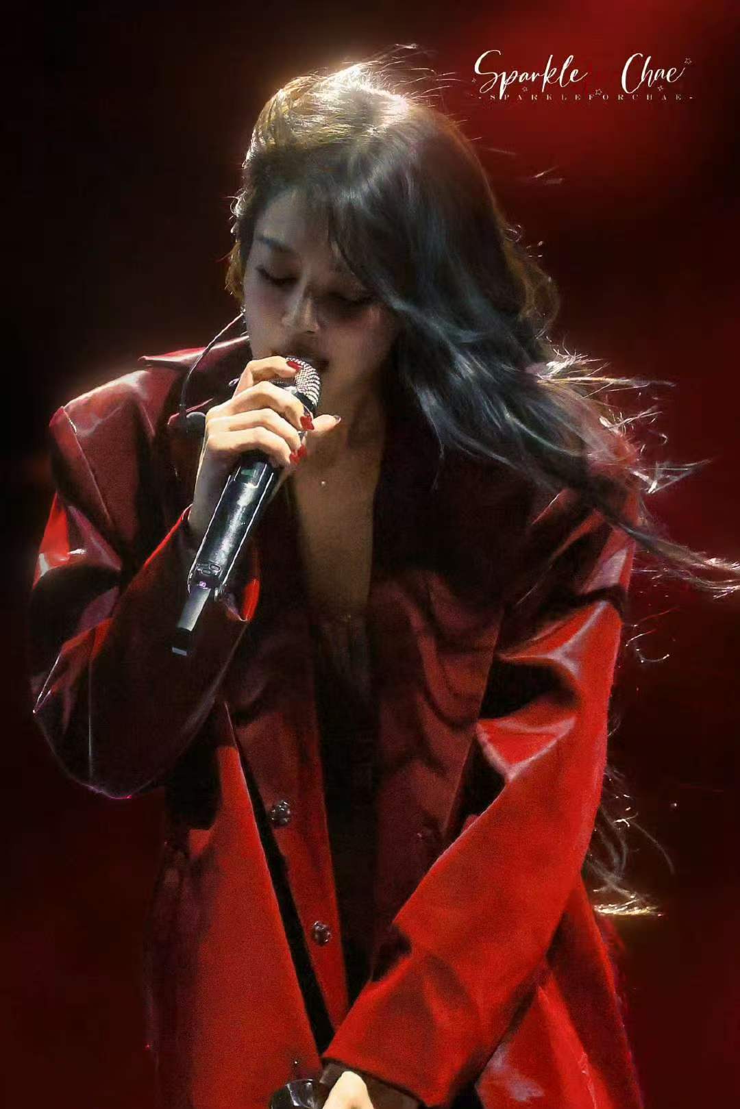 李彩领站姐发的jennie李彩领站姐拍的jennie 天哪！神作 